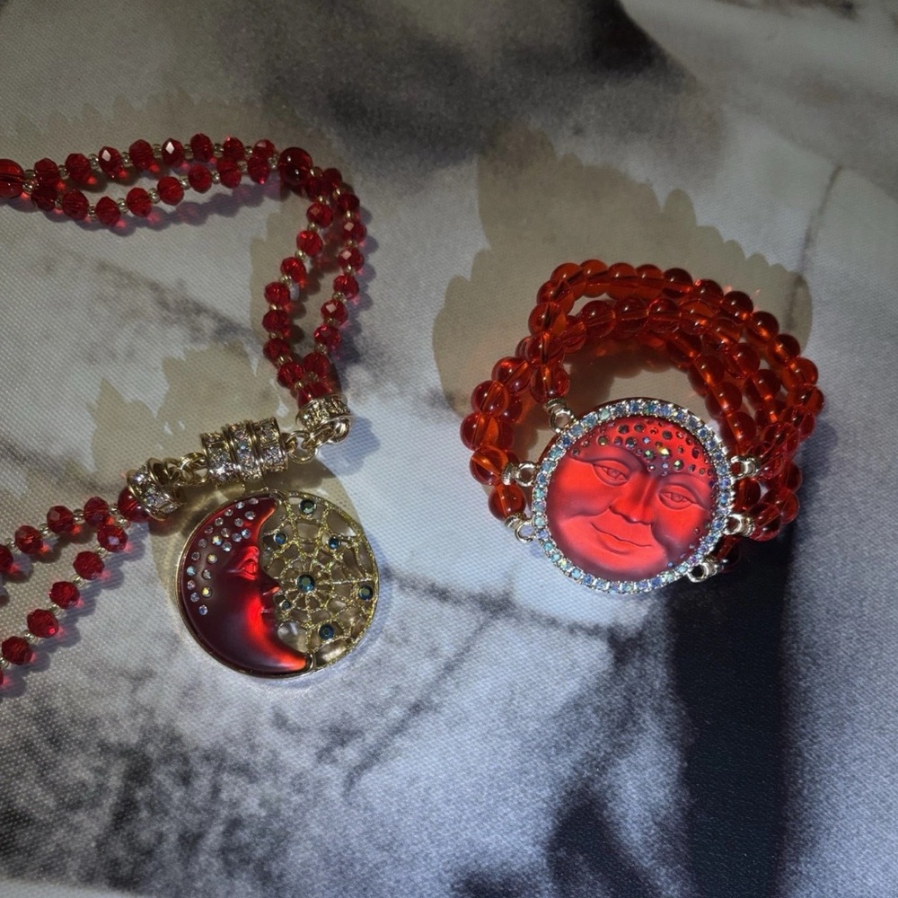 Kirks Folly Red Seaview Moon Bracelet And Dreamcatcher Necklace